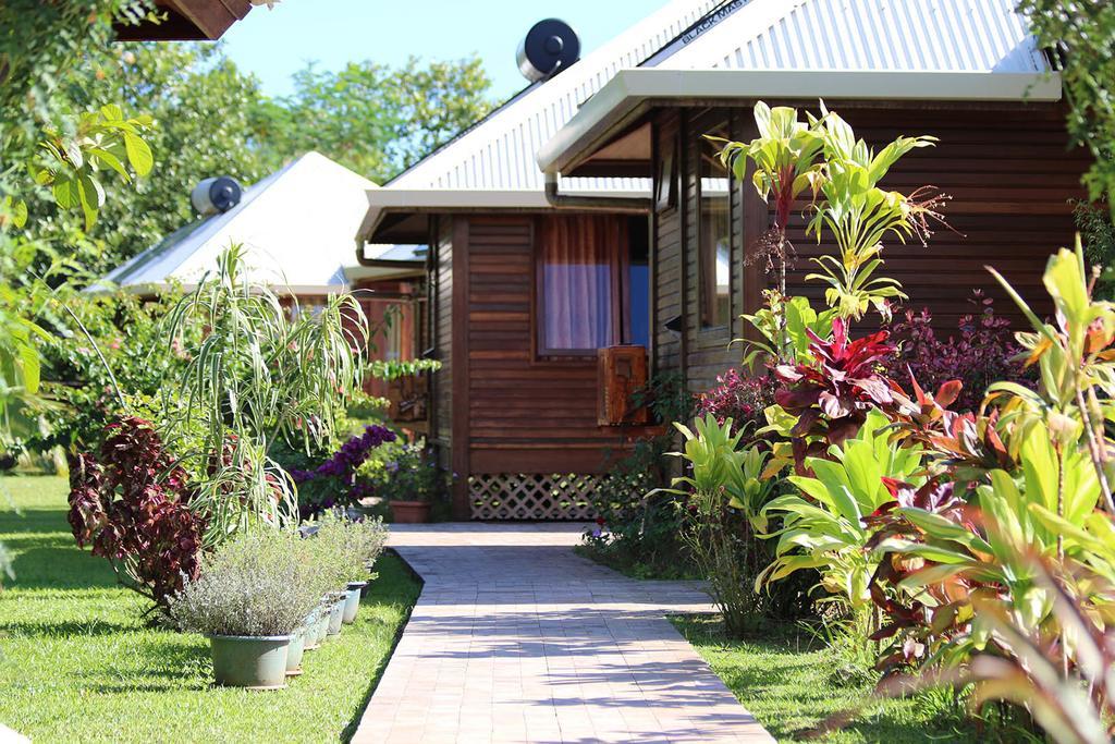 Fare Vai Nui Hotel Tevaitoa Exterior foto
